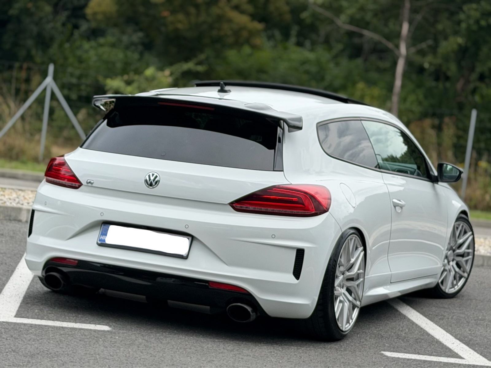 VW SCIROCCO R-280KS-REDIZAJN-BULL-X-KW-XENON-FULL, fotografija 5
