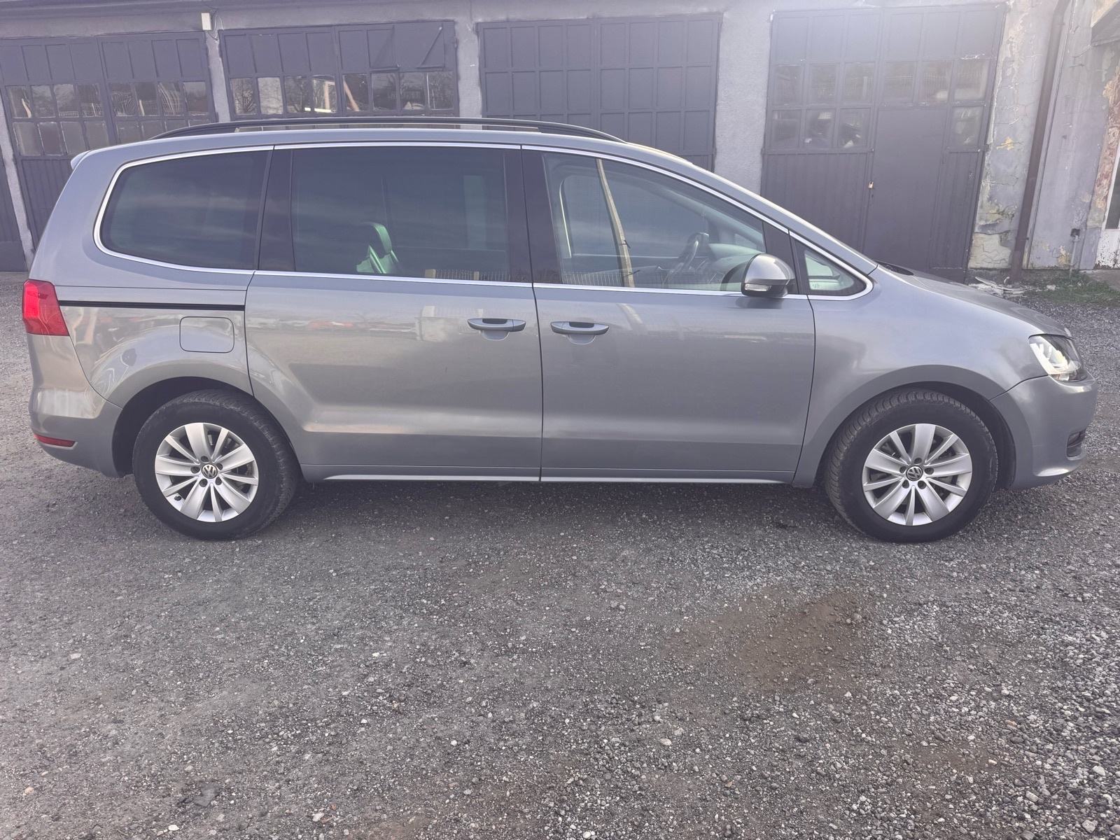 VW Sharan 2,0 TDI BMT 4 MOTION 7 sjedala, fotografija 4