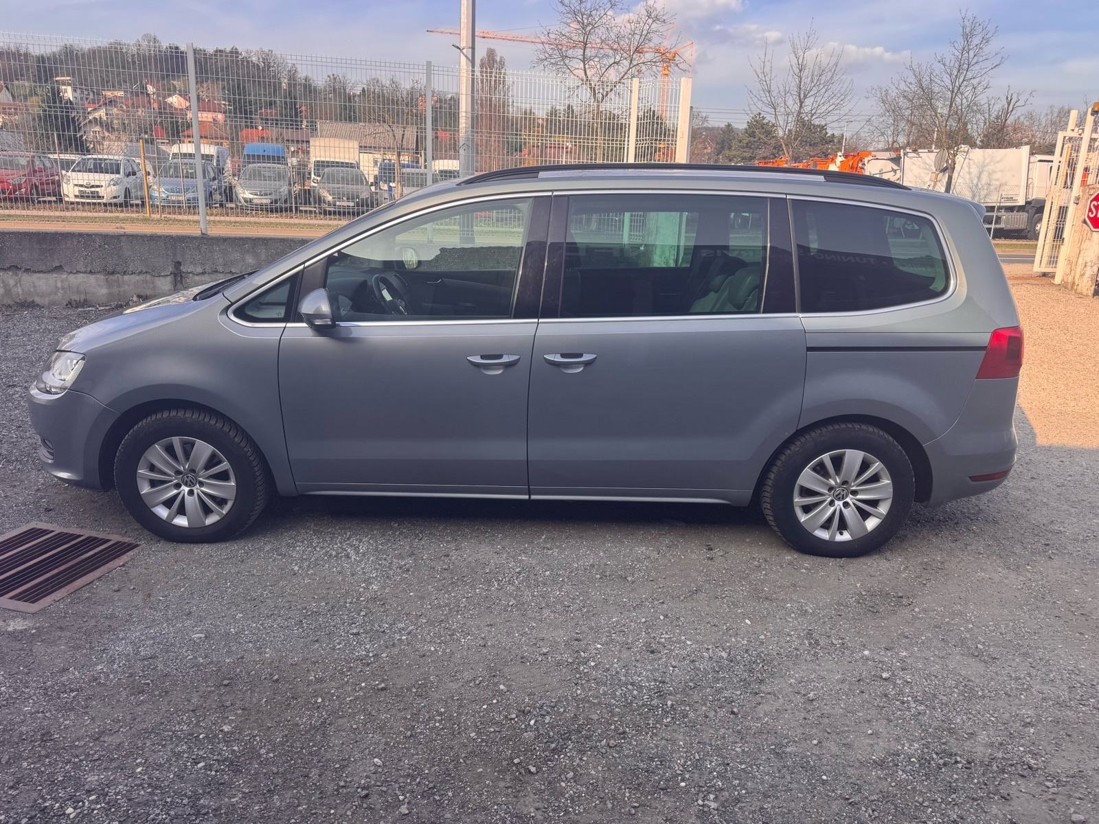 VW Sharan 2,0 TDI BMT 4 MOTION 7 sjedala, fotografija 5