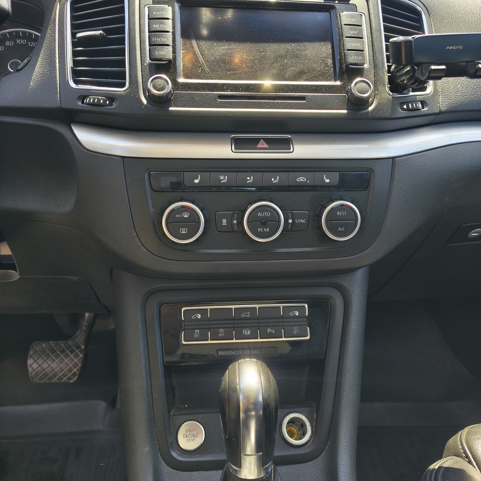 VW Sharan 2,0 TDI BMT, fotografija 8