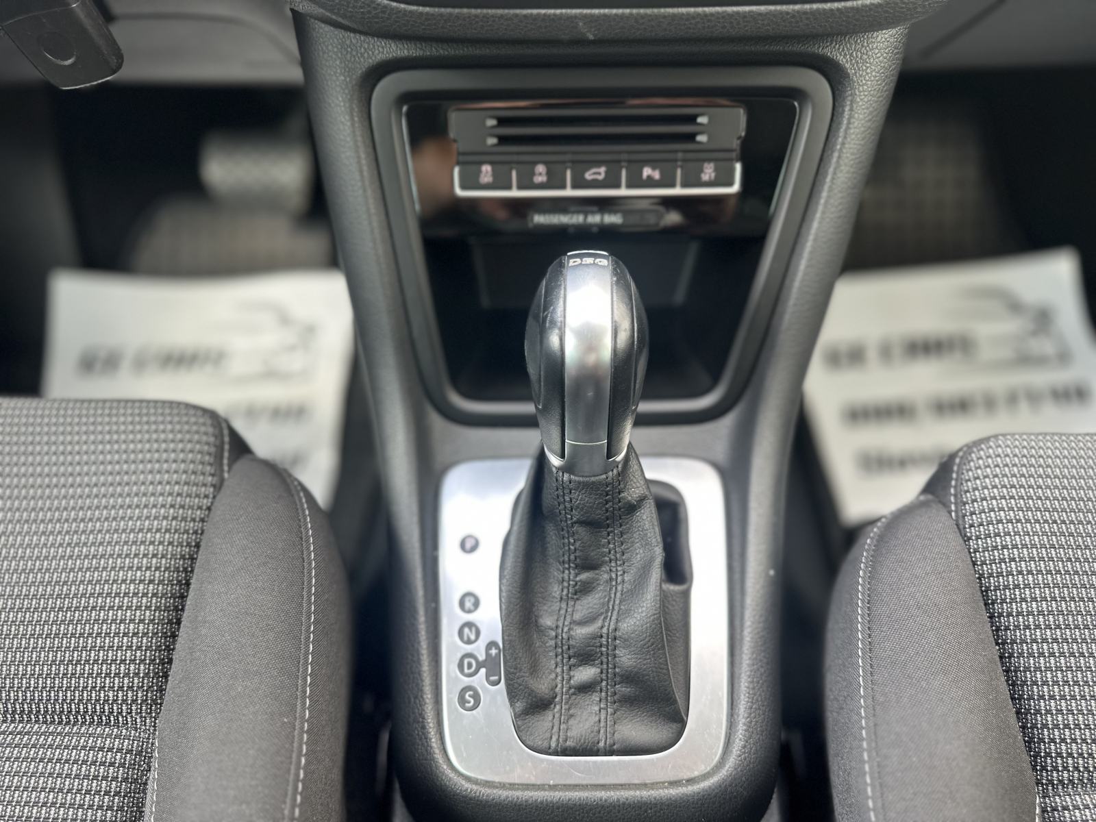 VW Sharan 2,0 TDI BUSINESS DSG/F1/PARK PILOT/TEMPOMAT/EL.PRTLJAŽNIK, fotografija 20