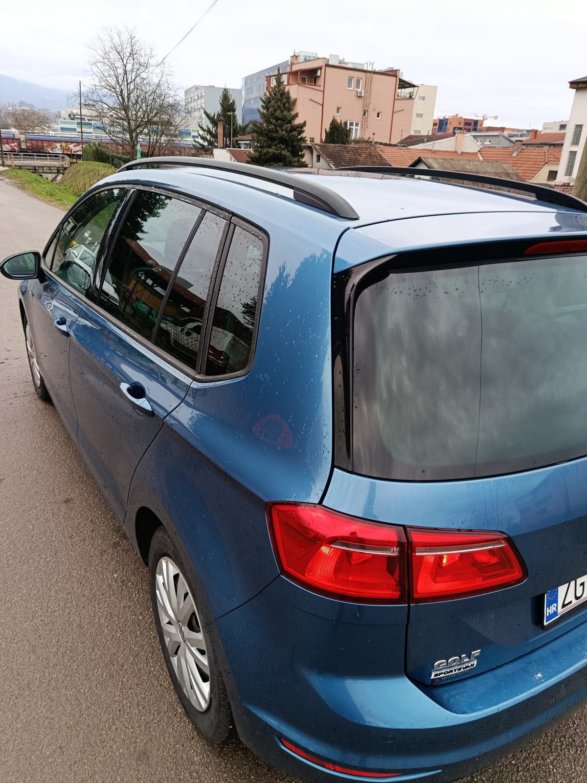 VW Sportsvan 1.6tdi Lounge, fotografija 3