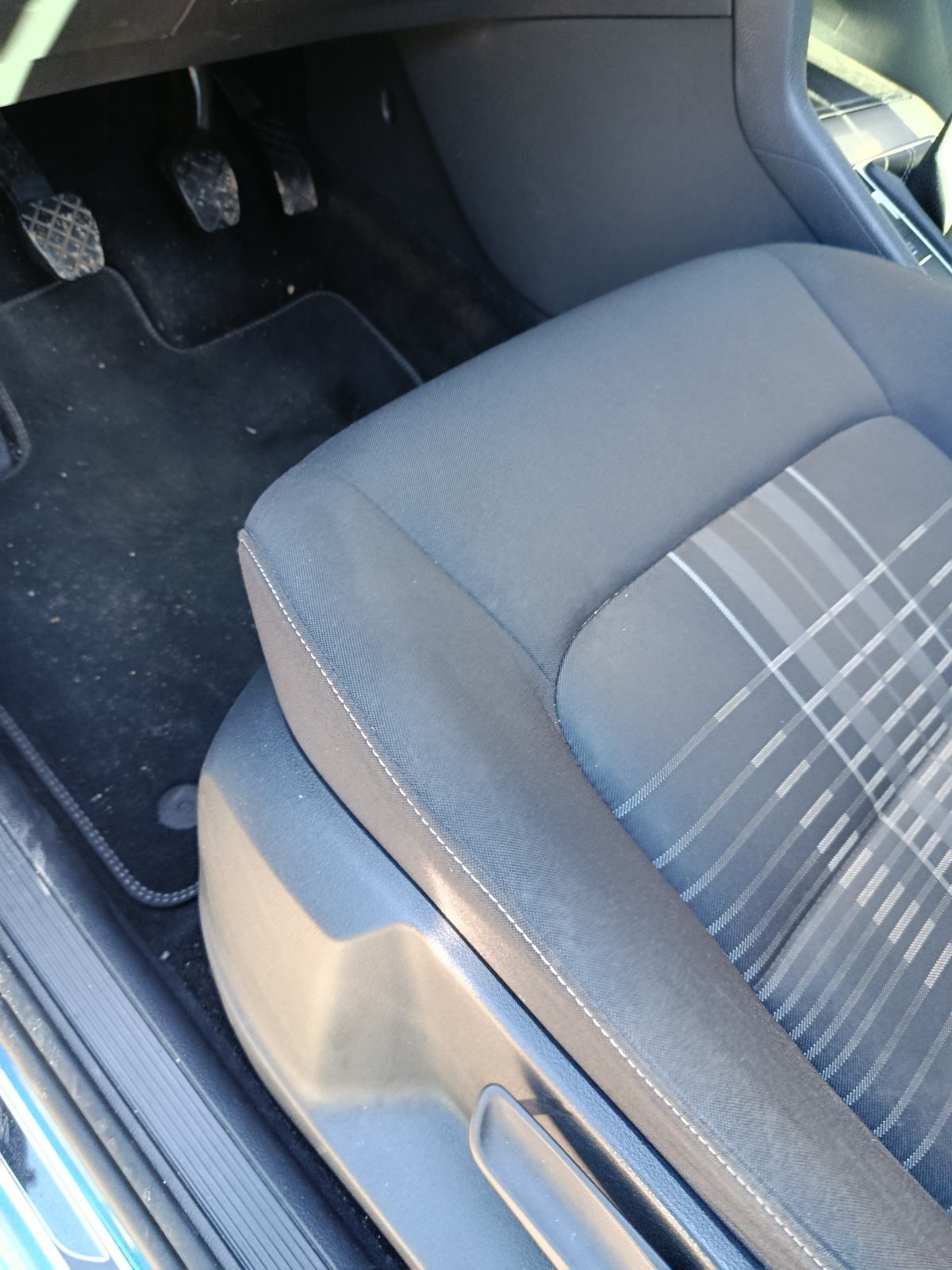 VW Sportsvan 1.6tdi Lounge, fotografija 8