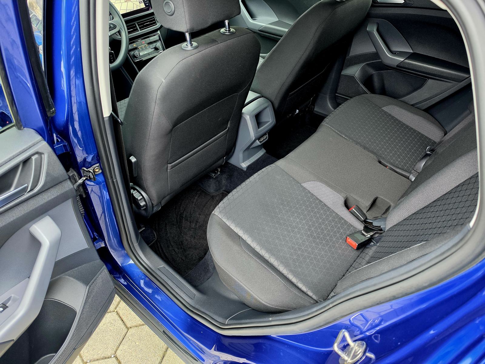 VW T-Cross 1,0 BENZIN,,ODLIČAN,,SERVISNA,,73330KM, fotografija 13
