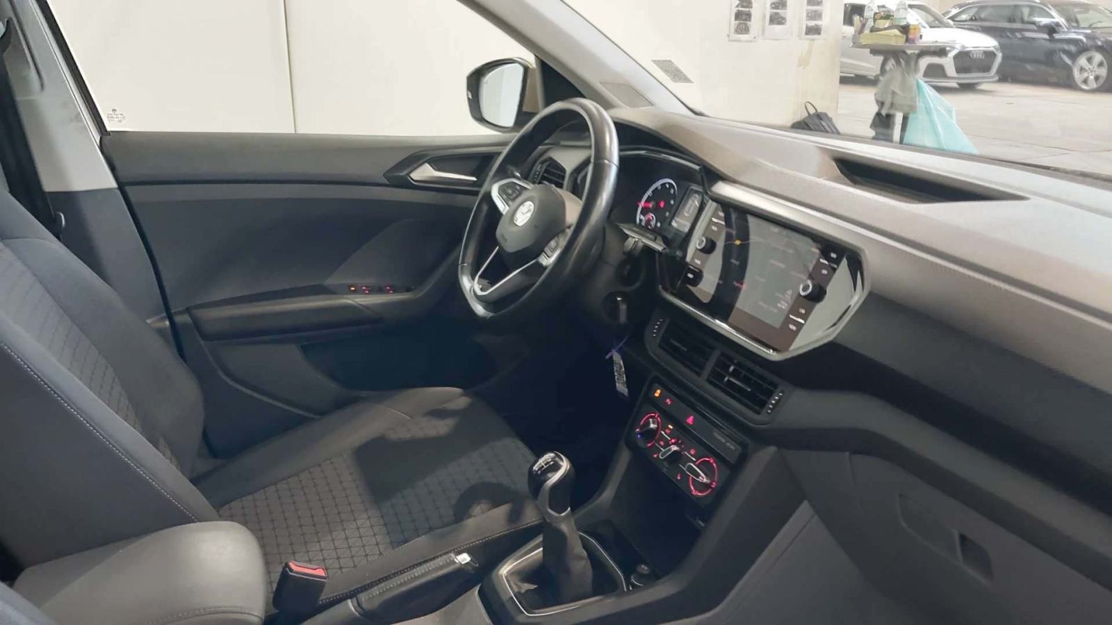 VW T-Cross 1,0 TSI 115KS MOD.2020. NAV,GRIJ.SJED.,SERVIS,5.474,83€*3, fotografija 5