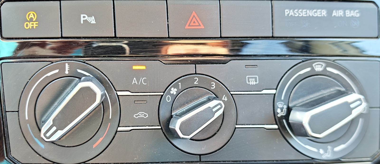 VW T-Cross 1,0 TSI, DSG, Life, fotografija 15
