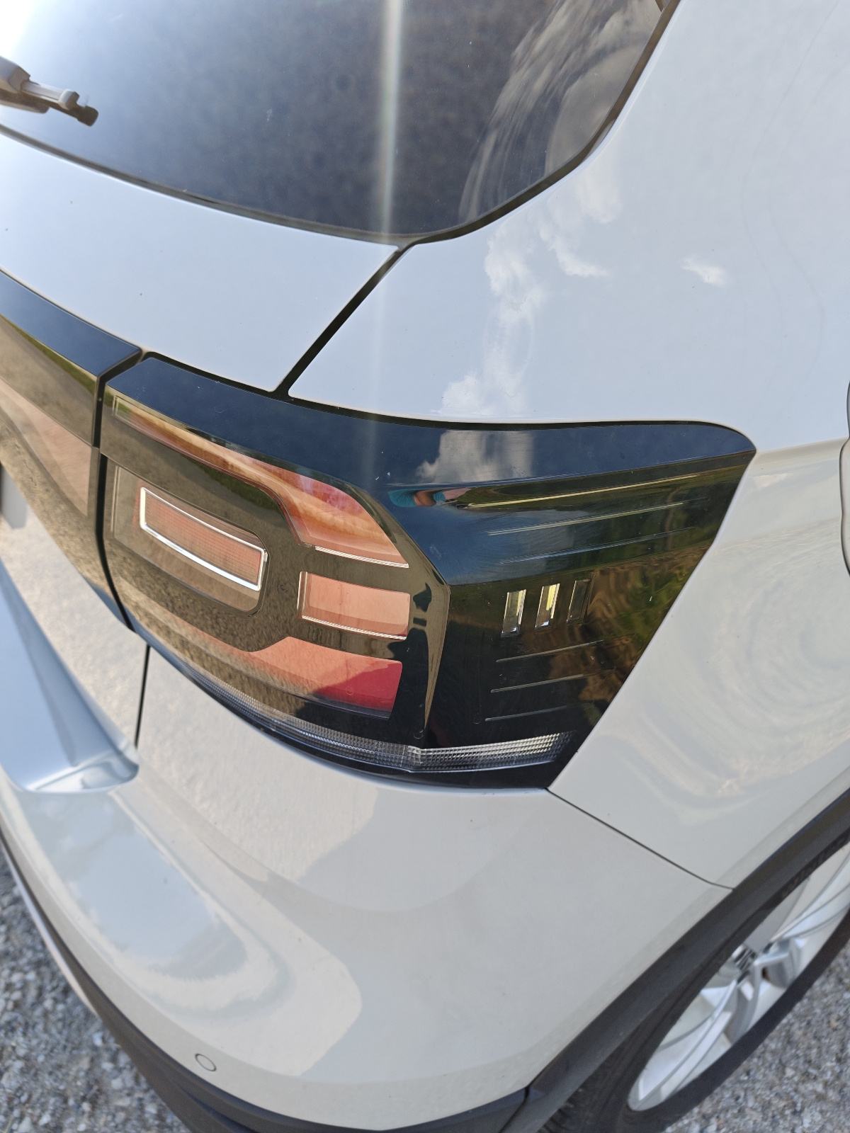 VW T-Cross 1,0 TSI, DSG, Life, fotografija 17