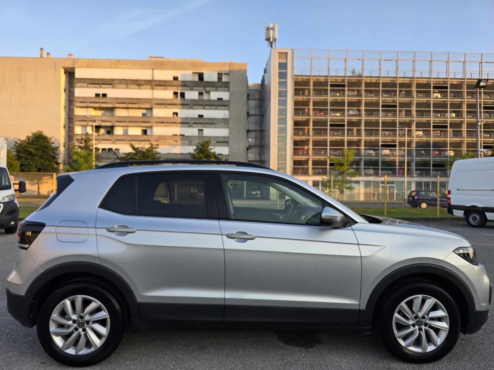 VW T-CROSS 1,0 TSI * DSG * 33 000 KM * 2023.G. * PDV * LIZING *JAMSTVO, fotografija 6