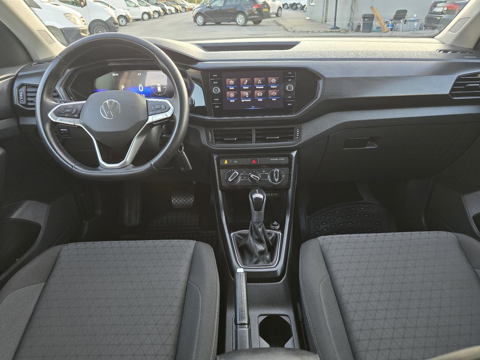 VW T-CROSS 1,0 TSI * DSG * 33 000 KM * 2023.G. * PDV * LIZING *JAMSTVO, fotografija 11