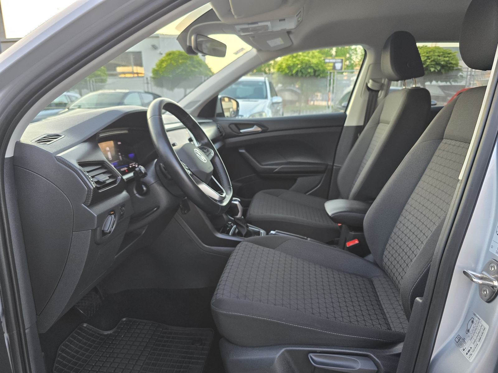 VW T-CROSS 1,0 TSI * DSG * 33 000 KM * 2023.G. * PDV * LIZING *JAMSTVO, fotografija 19