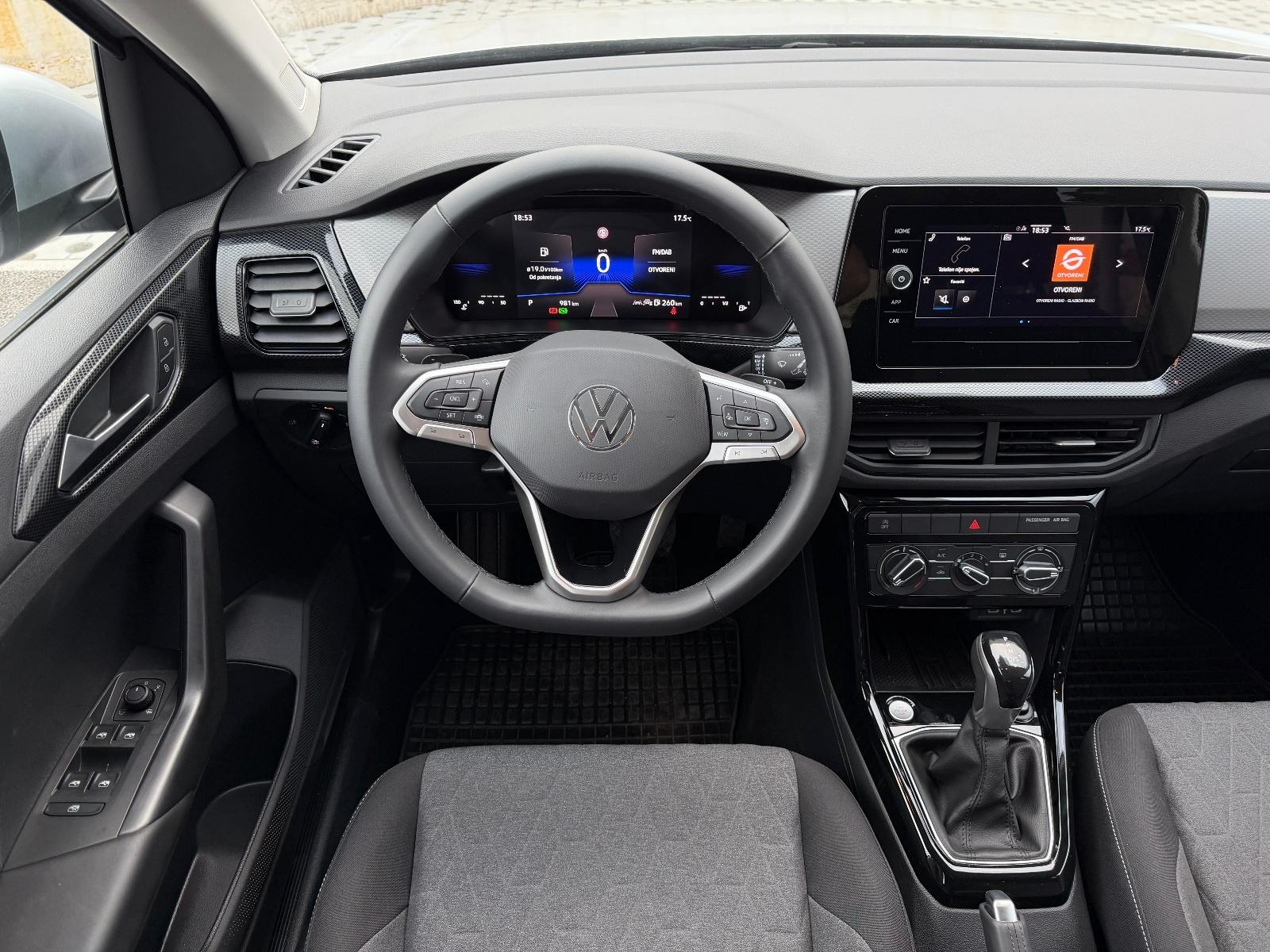 VW T-Cross 1,0 TSI DSG ,LIFE PLUS ,2500 KM !!, fotografija 9