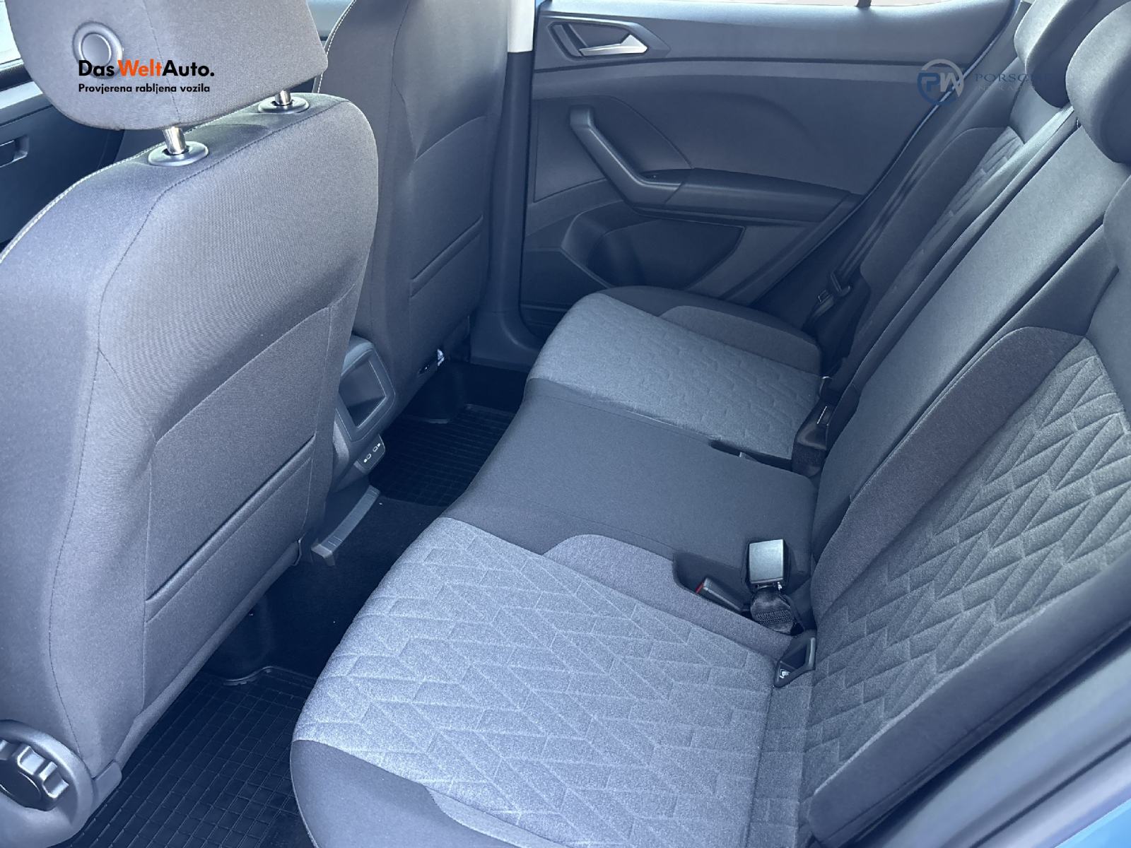VW T-Cross 1.0 TSI DSG Life Plus, fotografija 11