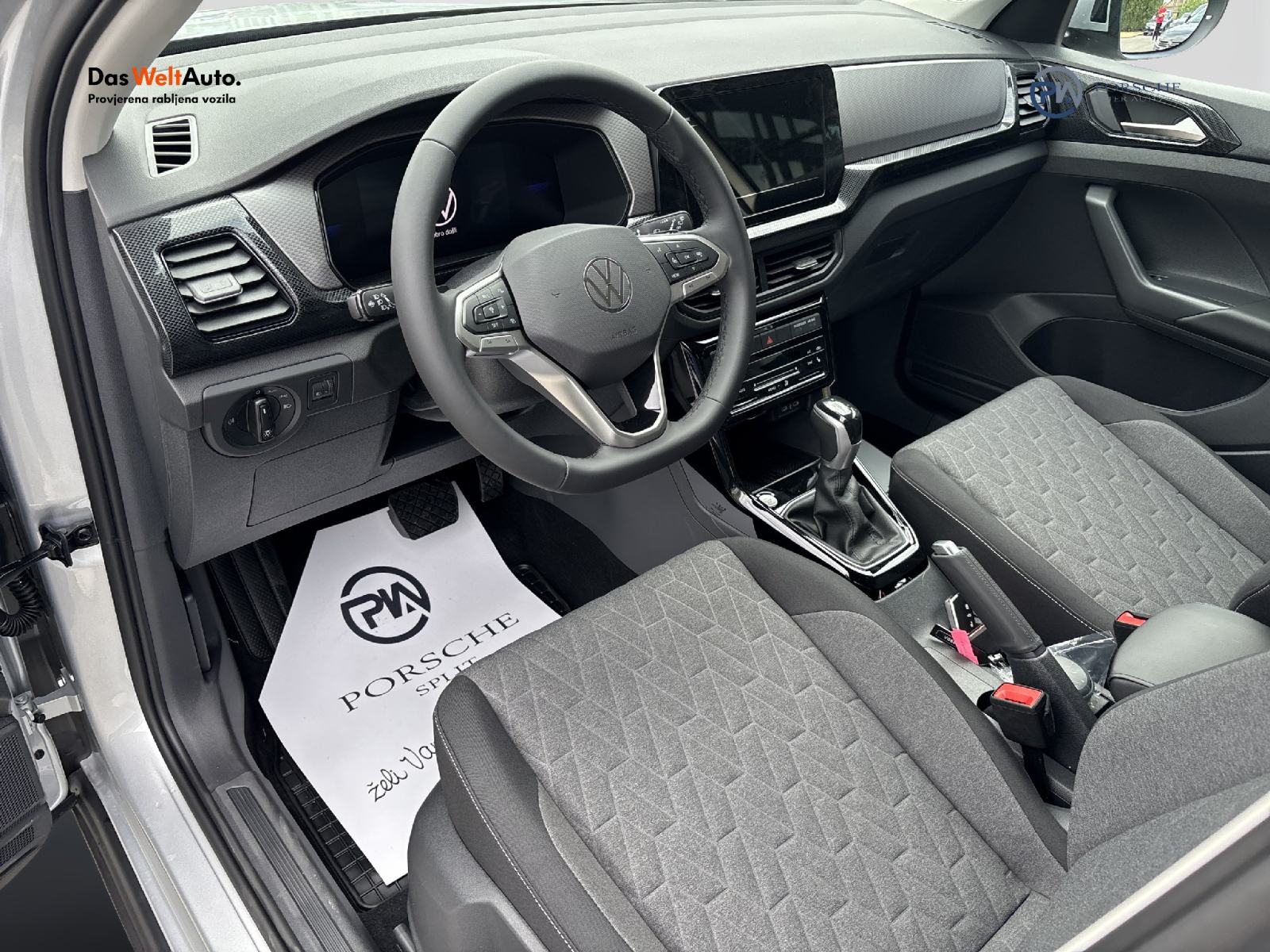 VW T-Cross 1.0 TSI DSG Life Plus, fotografija 10