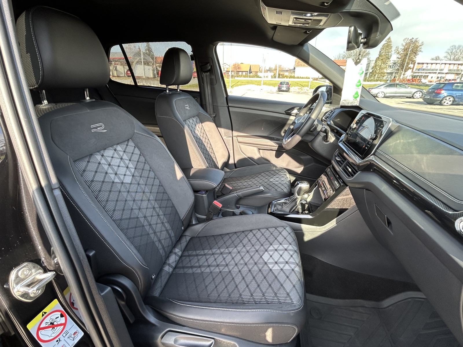 VW T-Cross 1.0 TSI R-Line Plus *7.5tkm*DSG*Matrix*Kamera*Gri.sjedala*, fotografija 19