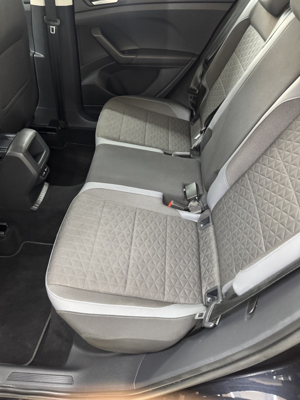 VW T-Cross 1,0 TSI DSG, fotografija 12