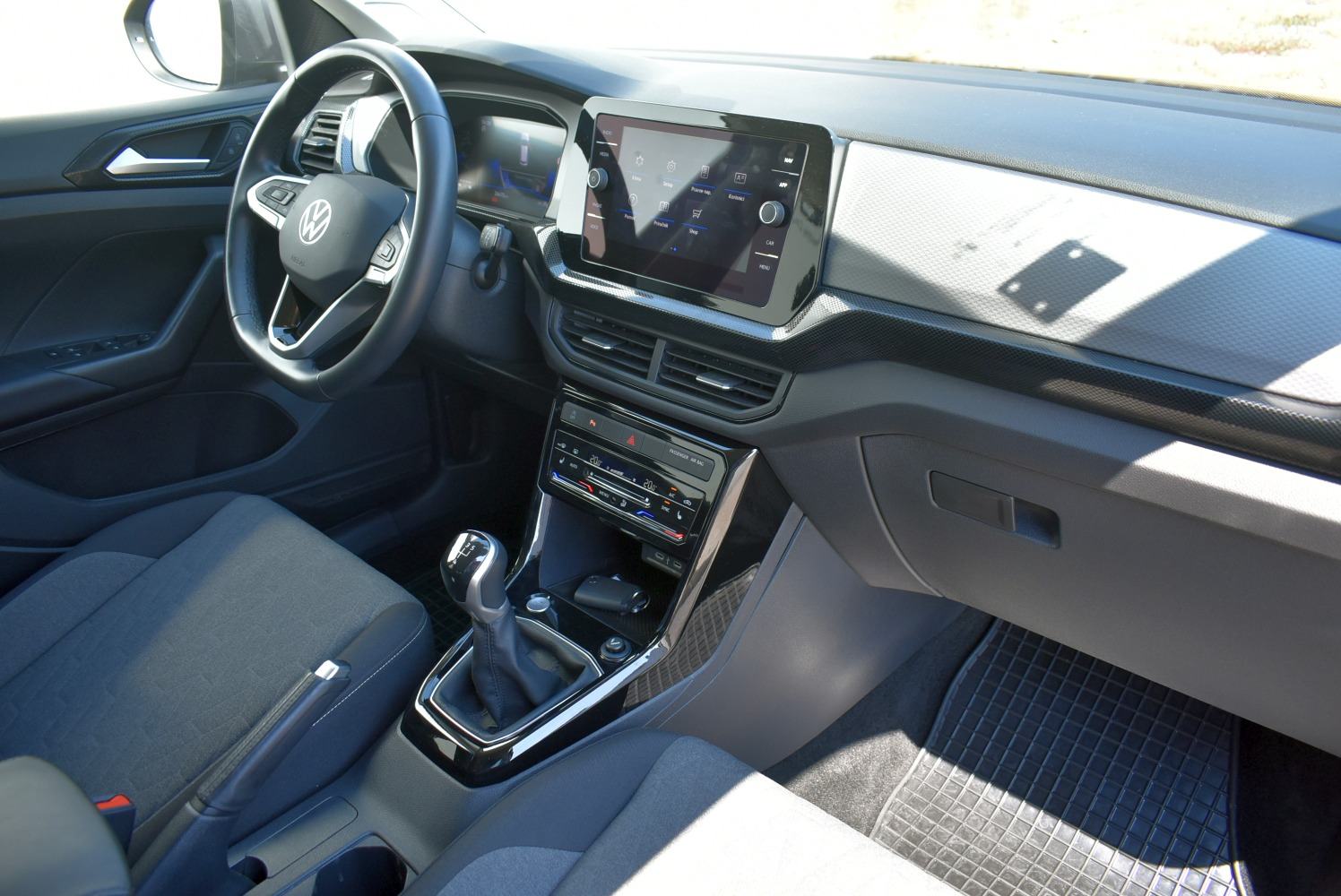 VW T-Cross 1,0 TSI *HR* JAMSTVO, MALO KM., TEHNIČKI U CIJENI, fotografija 7