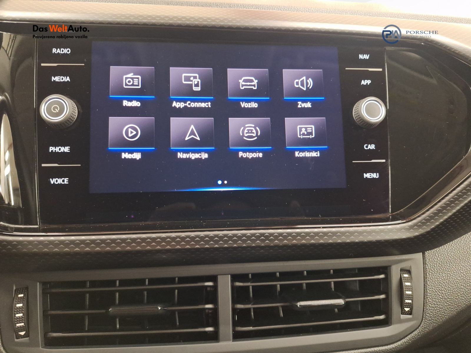 VW T-Cross 1.0 TSI Life, fotografija 13