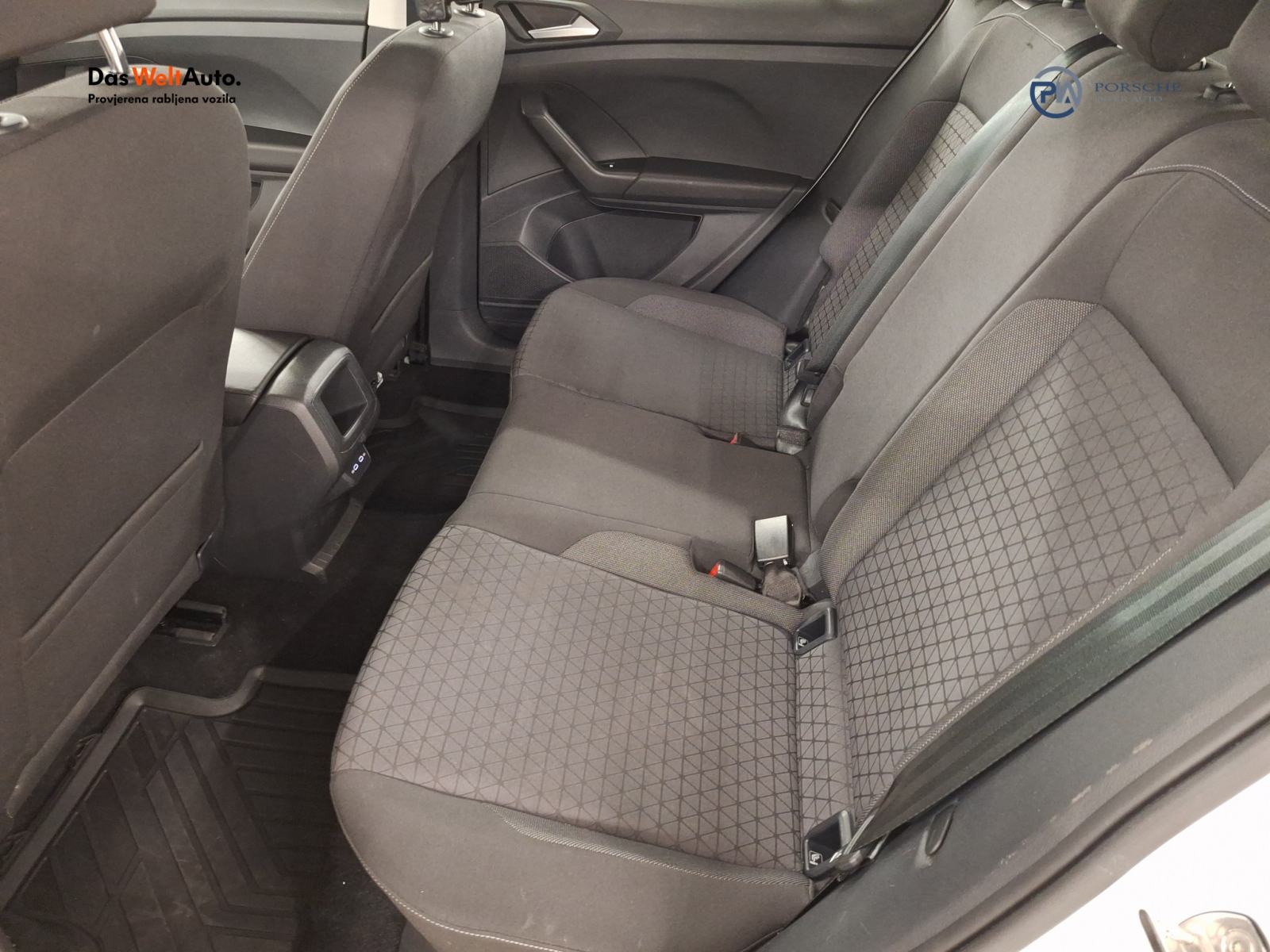VW T-Cross 1.0 TSI Life, fotografija 18