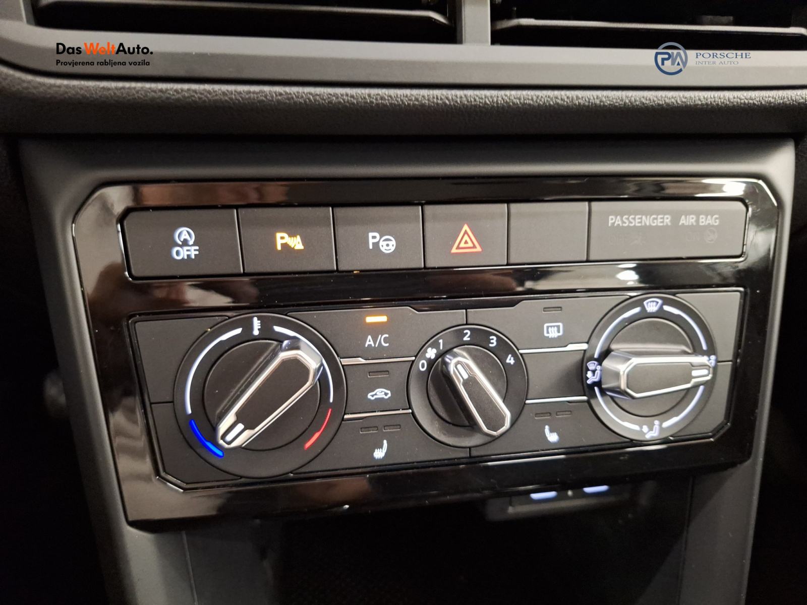 VW T-Cross 1.0 TSI Life, fotografija 15