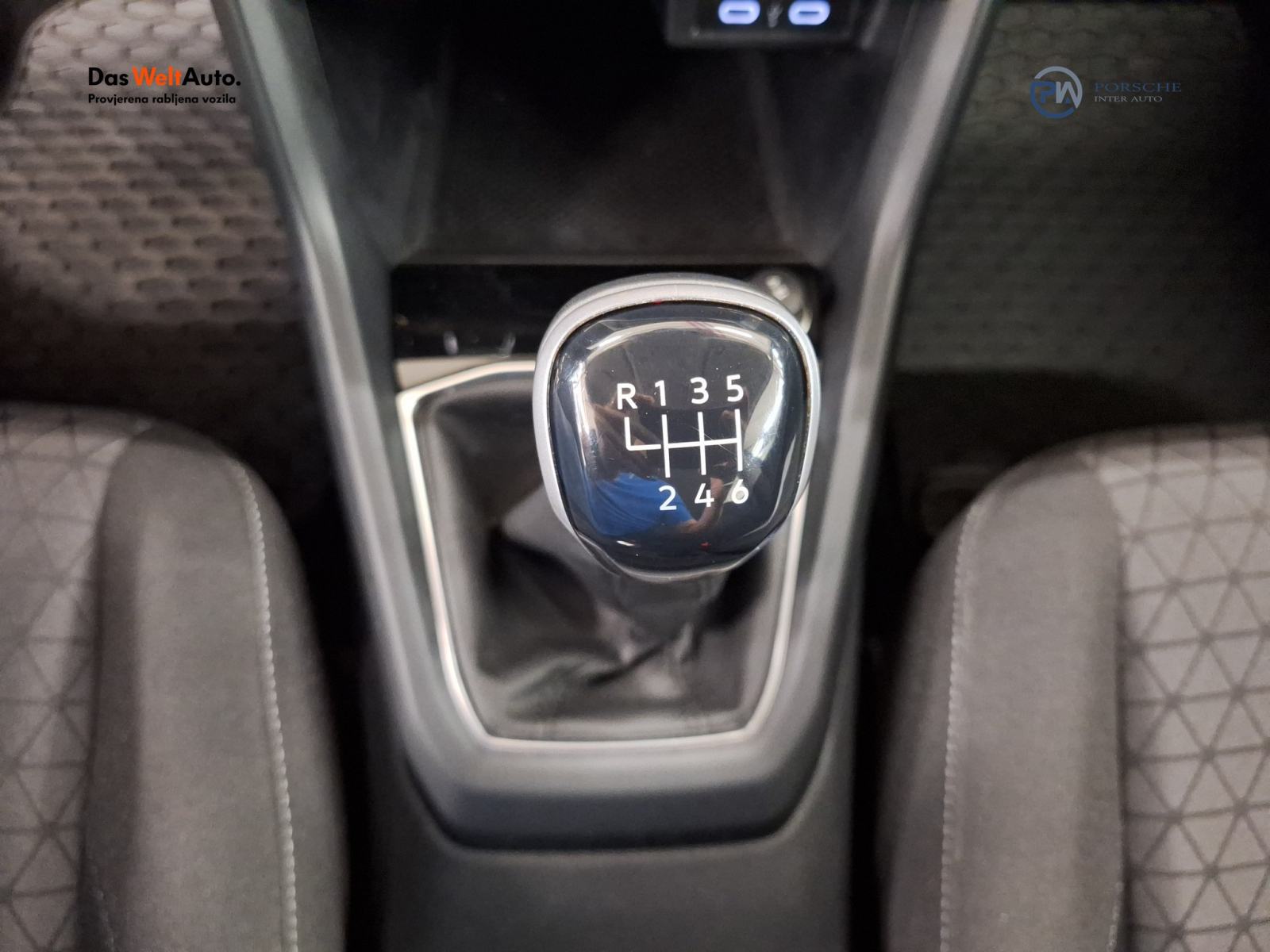 VW T-Cross 1.0 TSI Life, fotografija 16