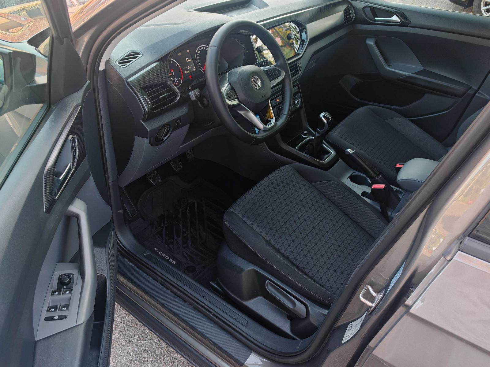 ⭐VW T-Cross 1,0 TSI◽MRTVI KUT◽FRONT ASSIST◽LANE ASSIST◽JAMSTVO 12mj✔️⭐, fotografija 16