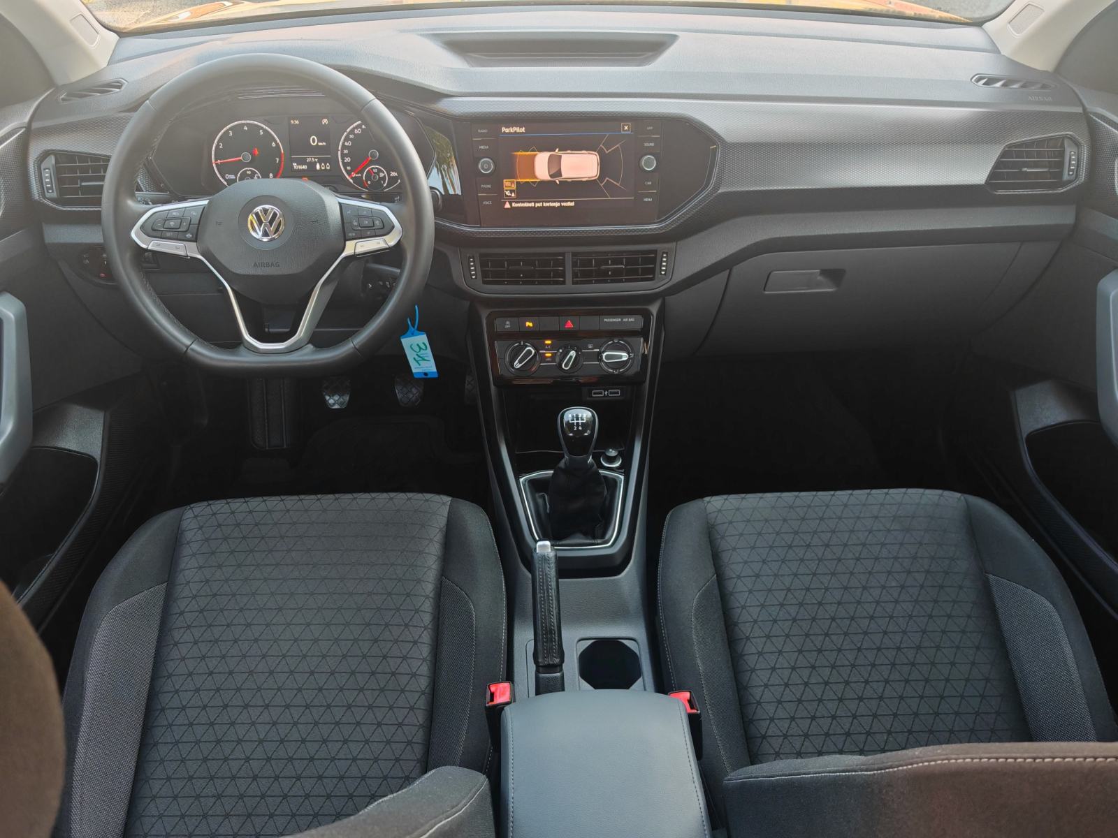 ⭐VW T-Cross 1,0 TSI◽MRTVI KUT◽FRONT ASSIST◽LANE ASSIST◽JAMSTVO 12mj✔️⭐, fotografija 17