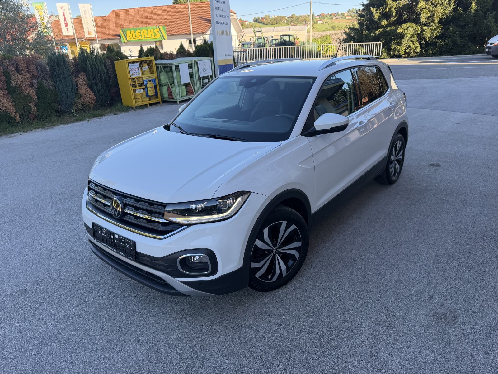 VW T-Cross 1,0 TSI-SAMO 68.600KM-DSG-IQ LED-NAVI-ALU-PDC-KAMERA-, fotografija 1