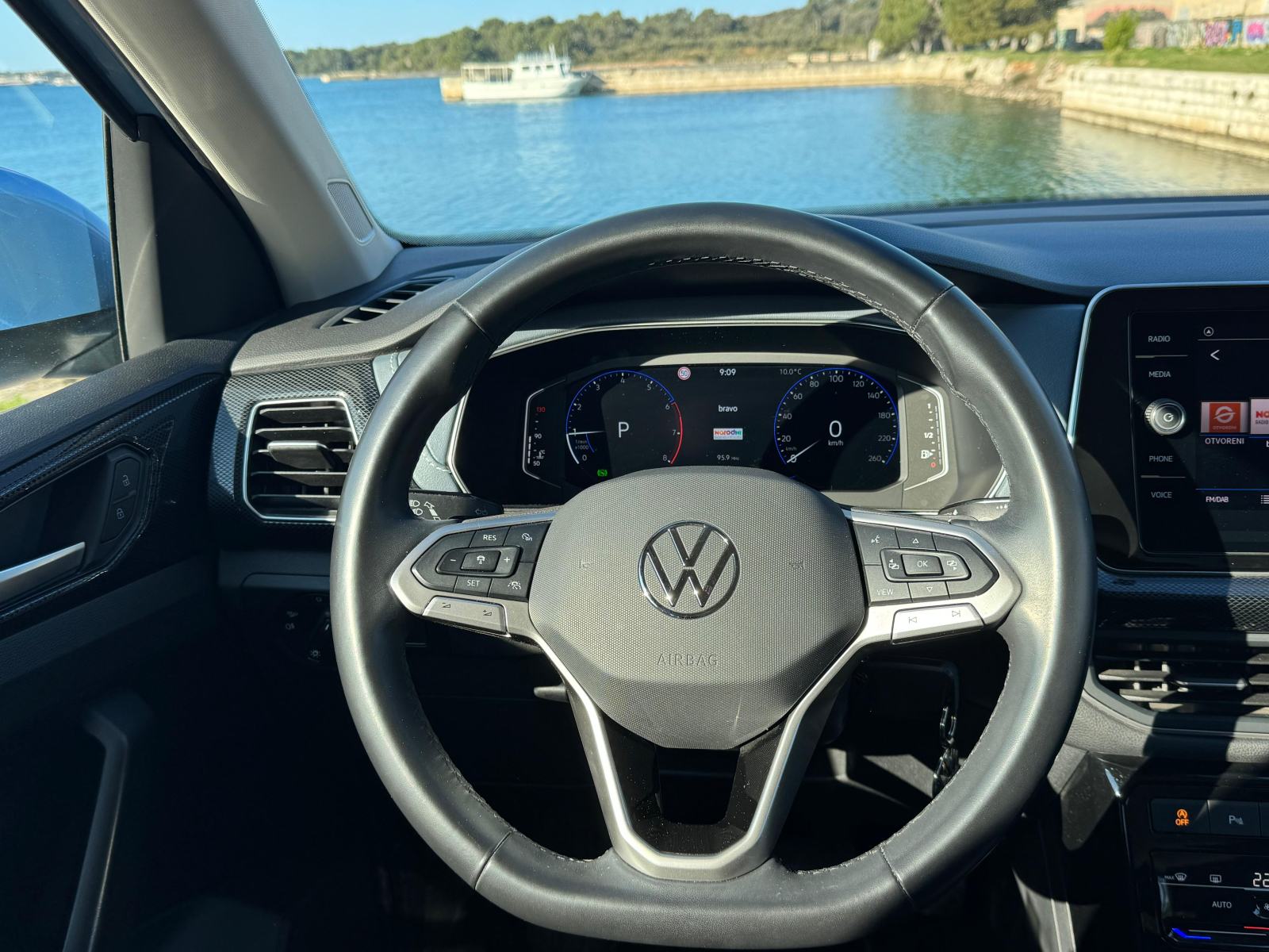 VW T-Cross 1,0 TSI DSG STYLE, fotografija 12
