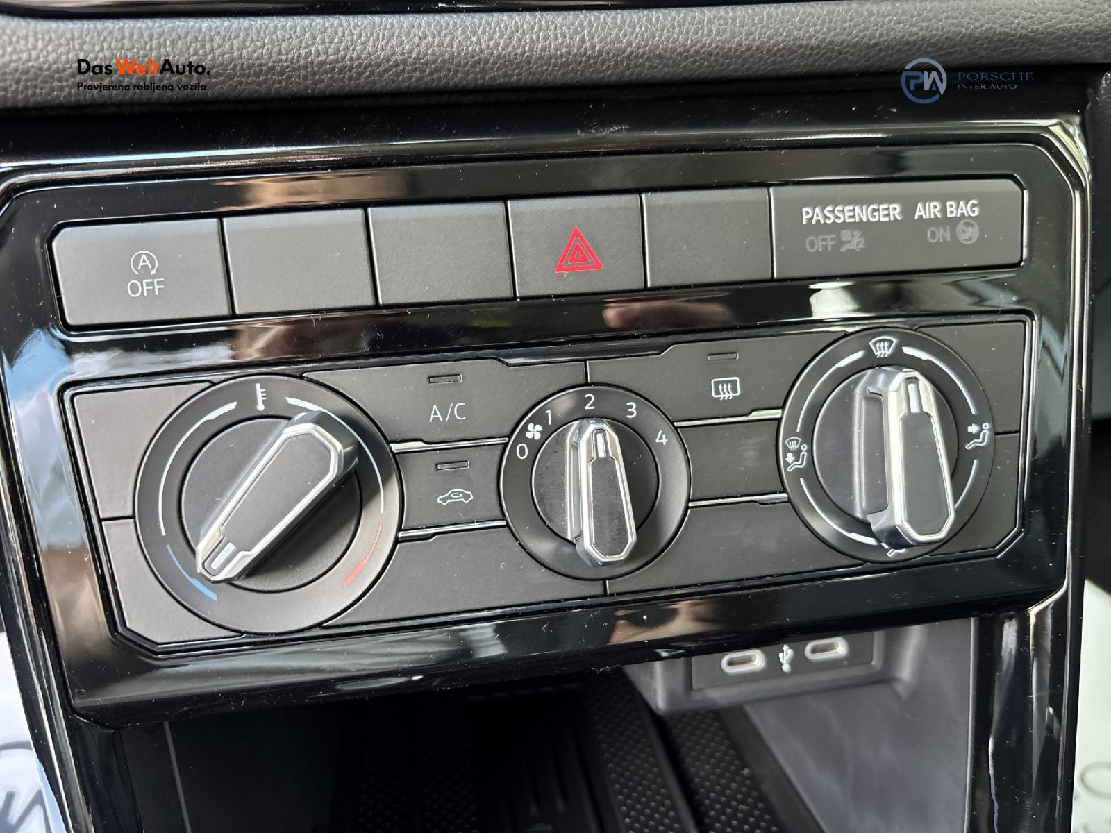 VW T-Cross 1.0 TSI Life Plus, fotografija 12