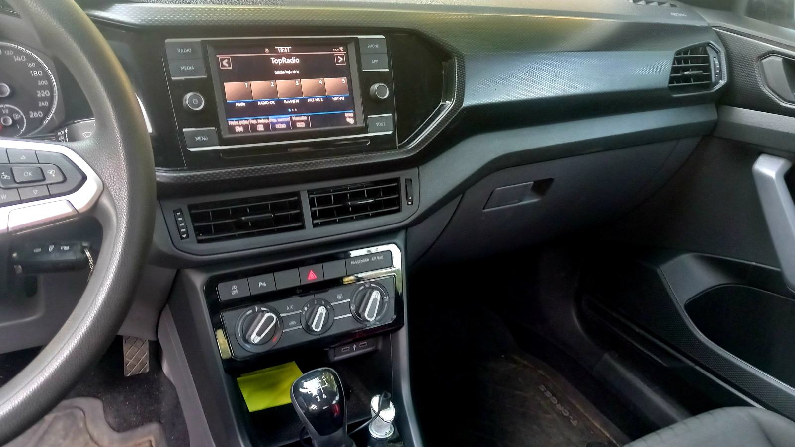VW T-Cross 1,0 TSI *23000km*, fotografija 8