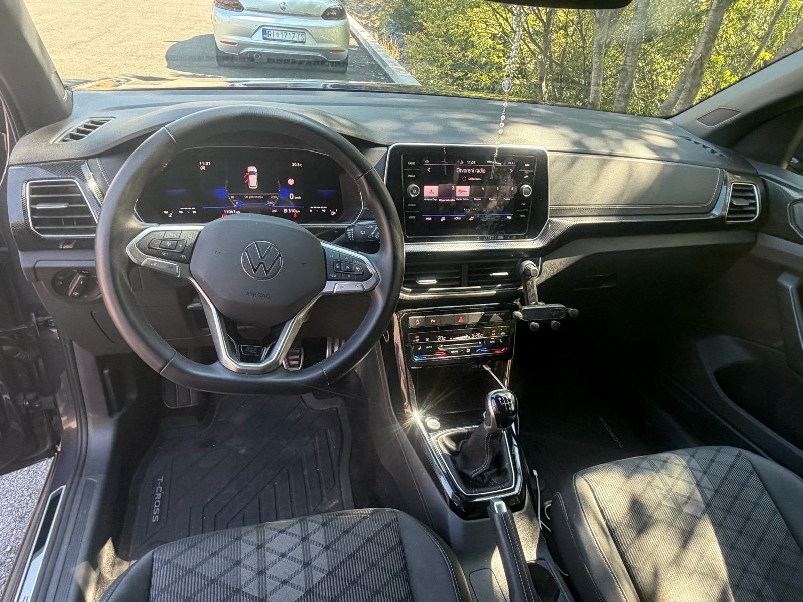 VW T-Cross 1,0 TSI, fotografija 2