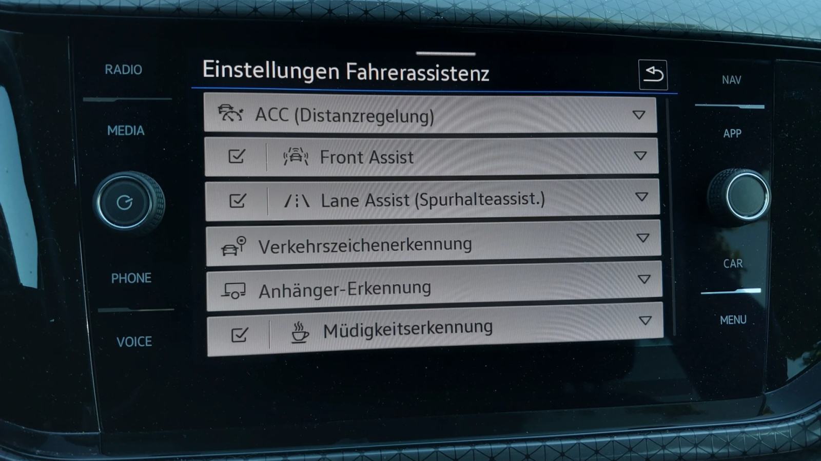 VW T-Cross 1,0 TSI STYLE DSG NAV,LED,KAMERA,TVOR.JAMSTVO,6.384,33€*3, fotografija 15