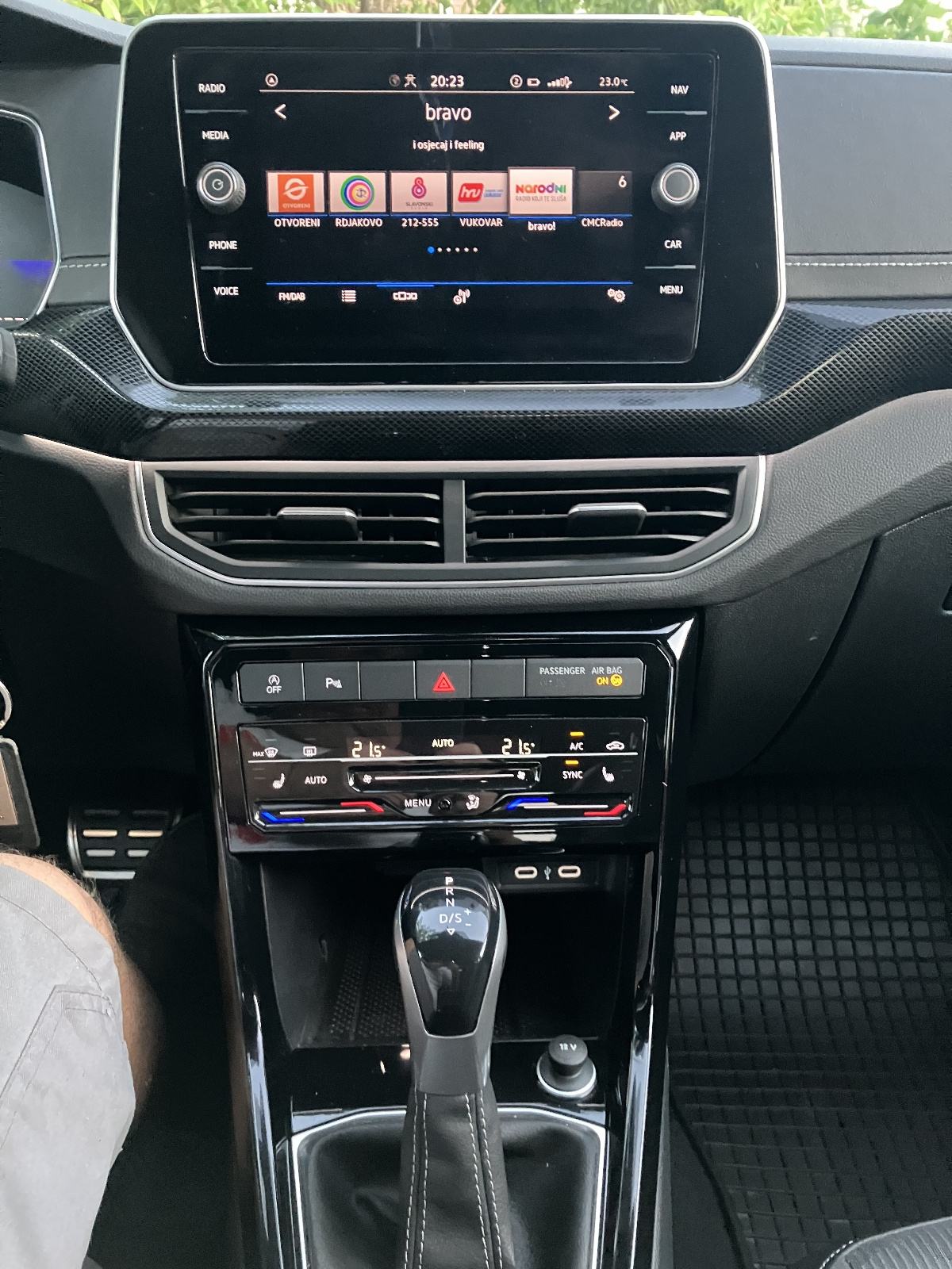VW T-Cross 1,5 TSI DSG IQ =LED R=Line, fotografija 12
