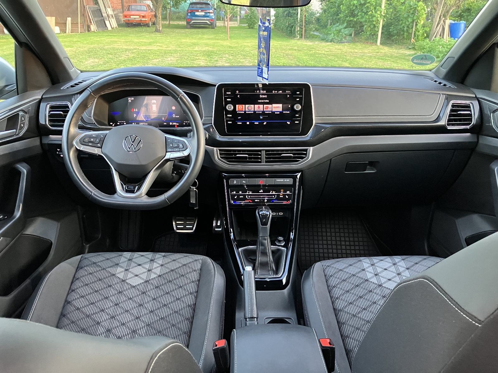 VW T-Cross 1,5 TSI DSG IQ =LED R=Line, fotografija 15