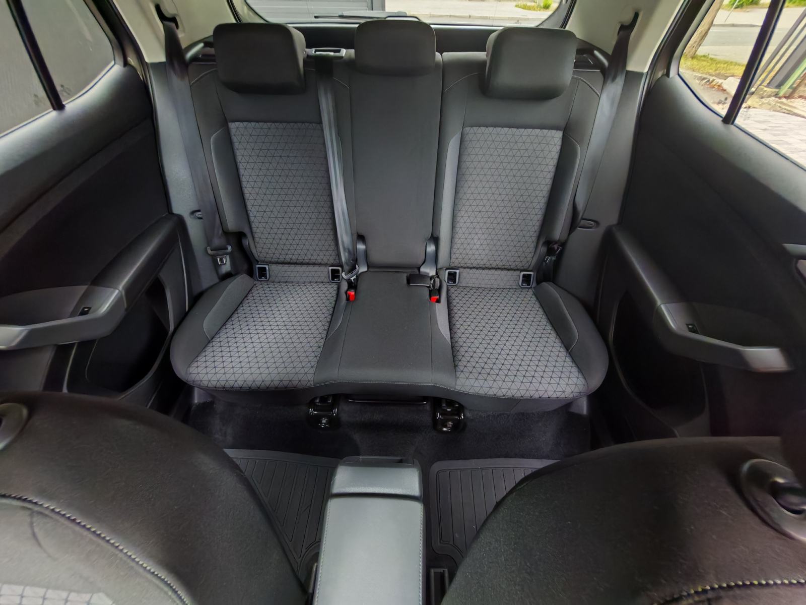⭐VW T-Cross 1,6 TDI◽MRTVI KUT◽FRONT ASSIST◽LANE ASSIST◽PDC⭐, fotografija 19