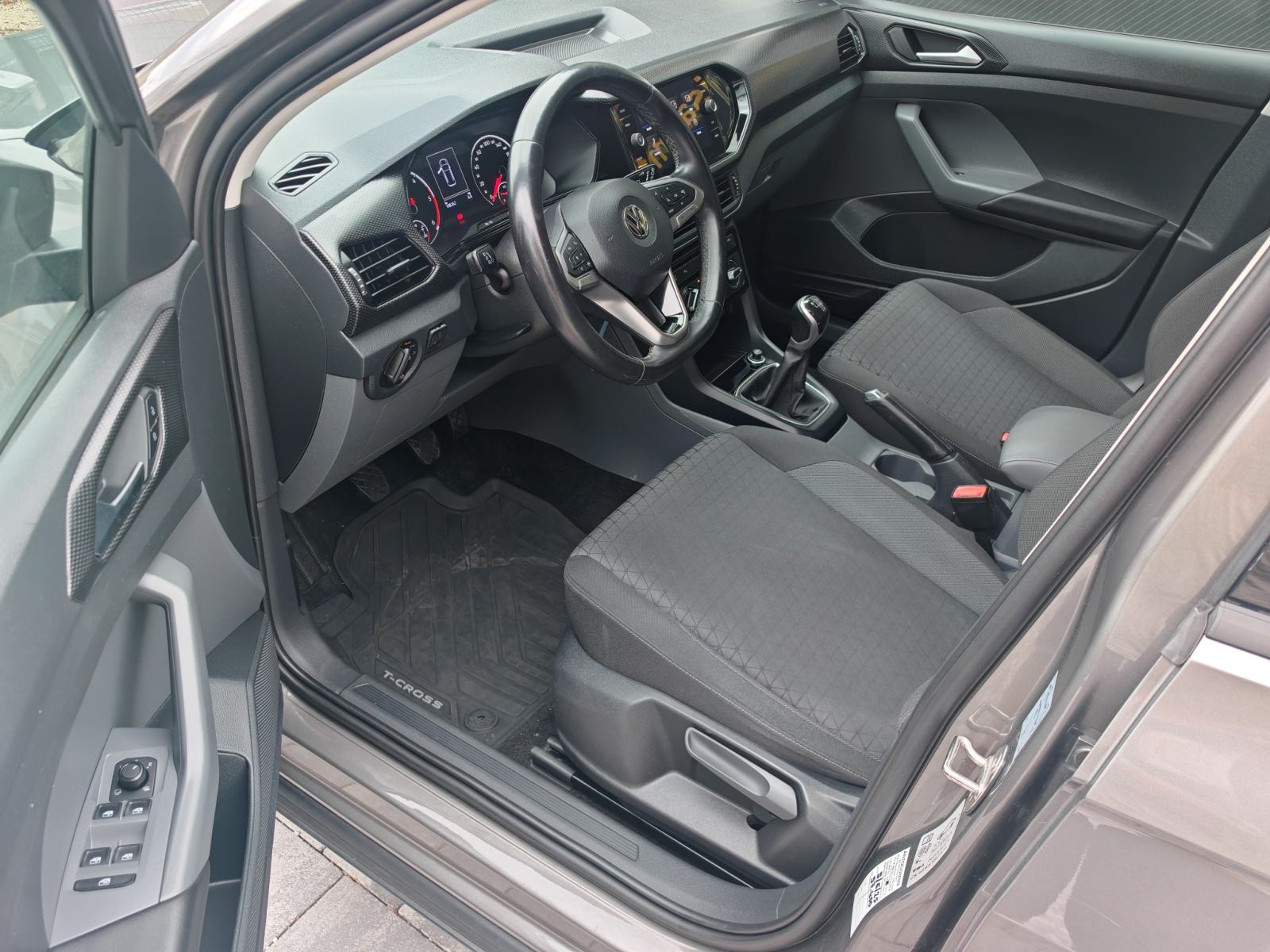 ⭐VW T-Cross 1,6 TDI◽MRTVI KUT◽FRONT ASSIST◽LANE ASSIST◽PDC⭐, fotografija 14
