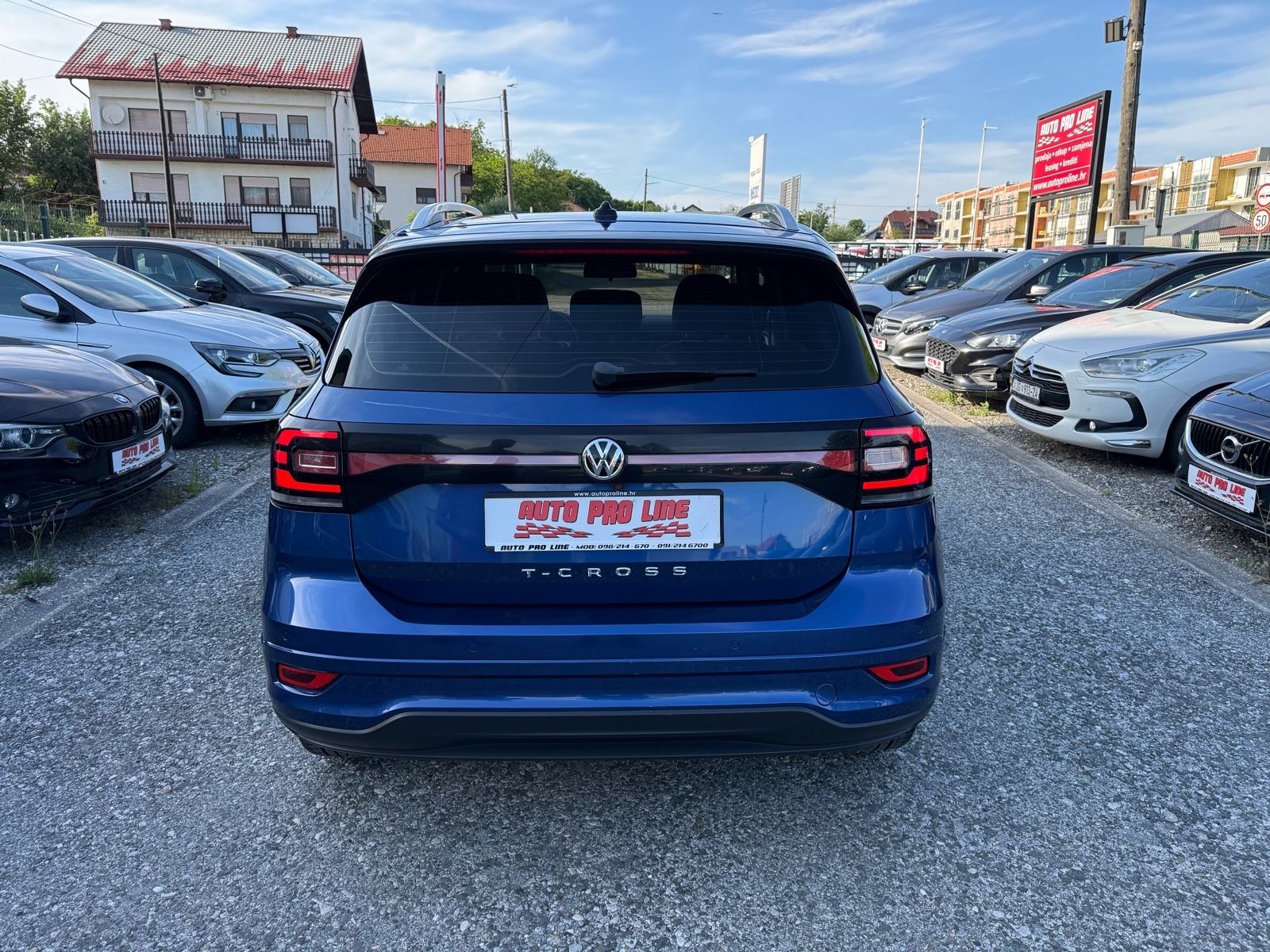 VW T-Cross 1.6 TDI // R-LINE DSG - 1.vlasnik, TOP STANJE, fotografija 4