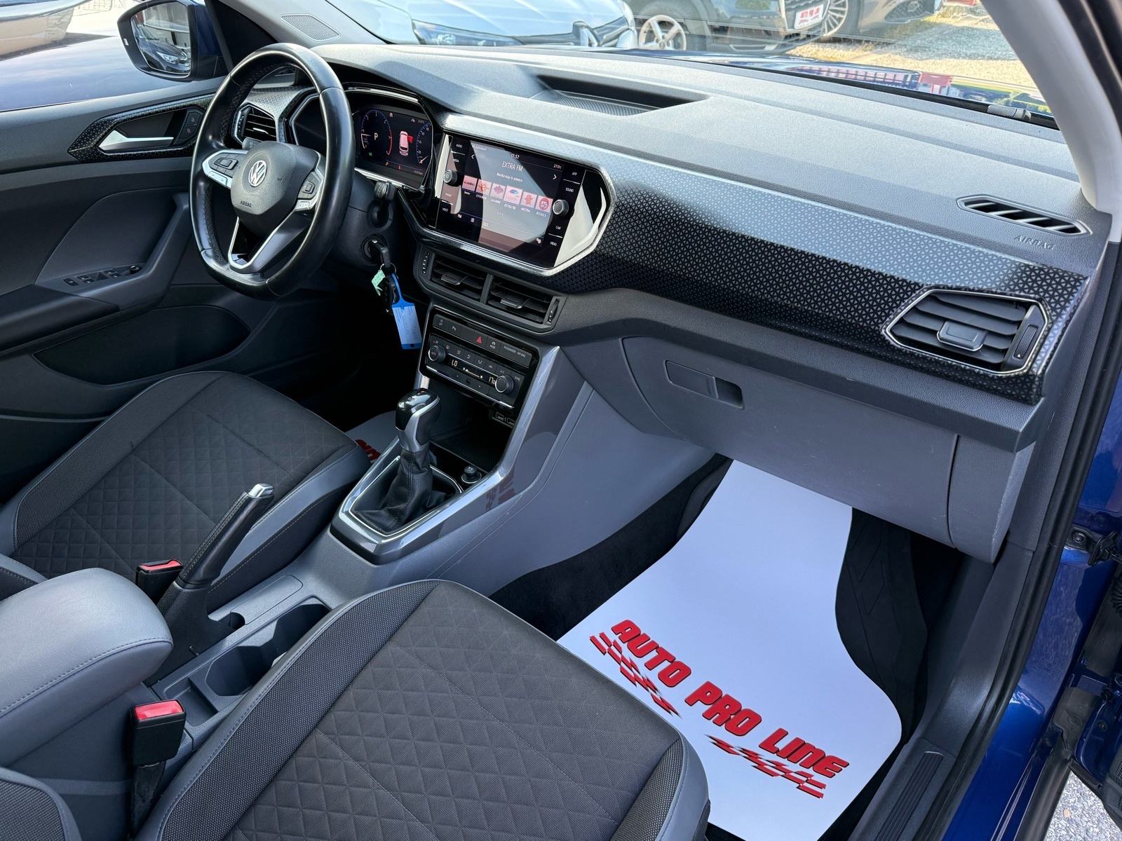 VW T-Cross 1.6 TDI // R-LINE DSG - 1.vlasnik, TOP STANJE, fotografija 14