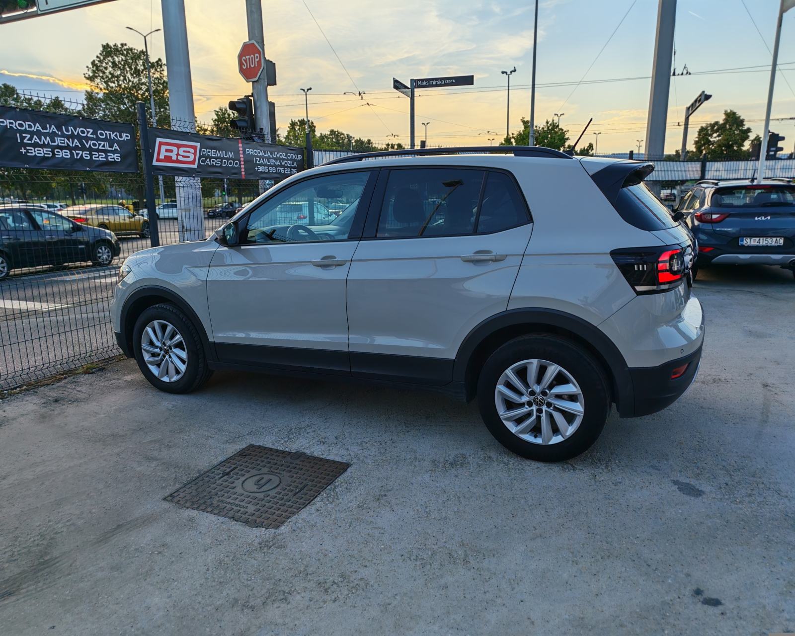 VW T-CROSS TSI 110 DSG, VIRTUAL, CARPLAY, PDC, ALU, KLIMA, JAMSTVO 12M, fotografija 16