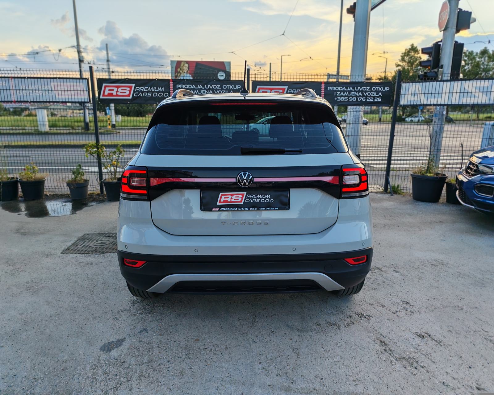 VW T-CROSS TSI 110 DSG, VIRTUAL, CARPLAY, PDC, ALU, KLIMA, JAMSTVO 12M, fotografija 12