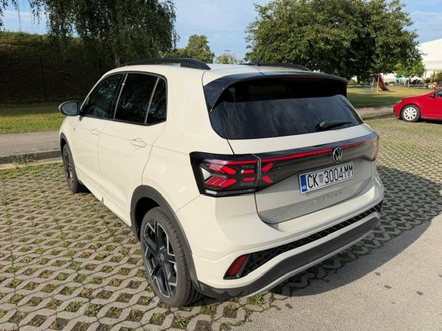 T-Cross DSG R line plus-1. vl. leasing bez učešća, digital cockpit..., fotografija 3