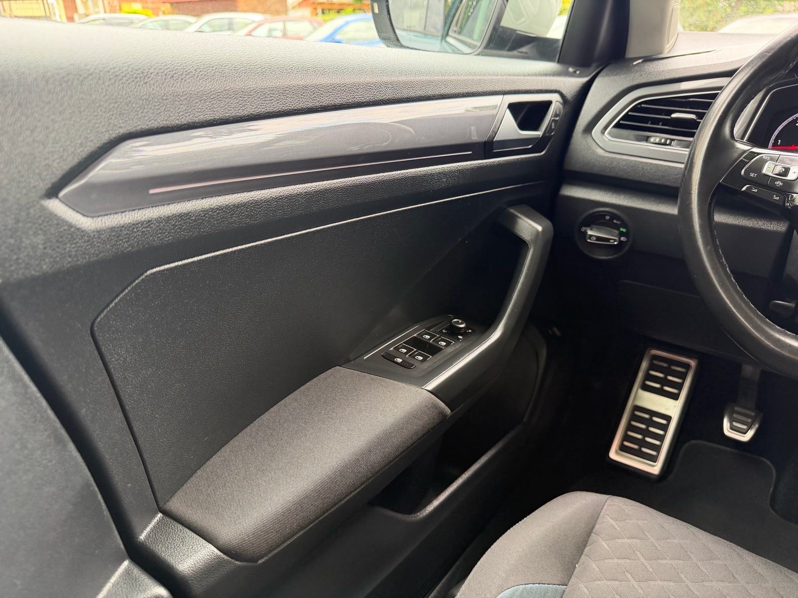 VW T Roc 1.6 Tdi * iQ * Navi * Gr sjedala * KUKA * TOP STANJE!, fotografija 14