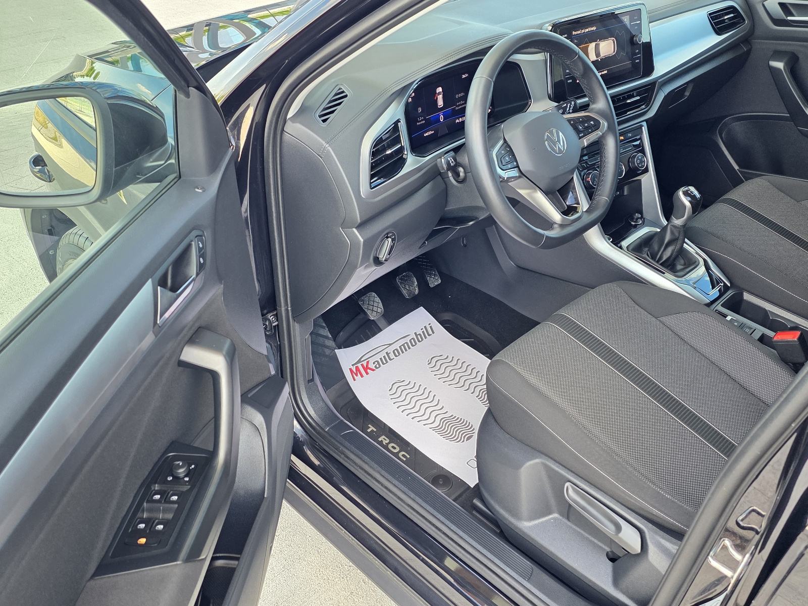 VW T-Roc 1,0 TSI alu,navi,ful led,43 t.k.m, fotografija 17