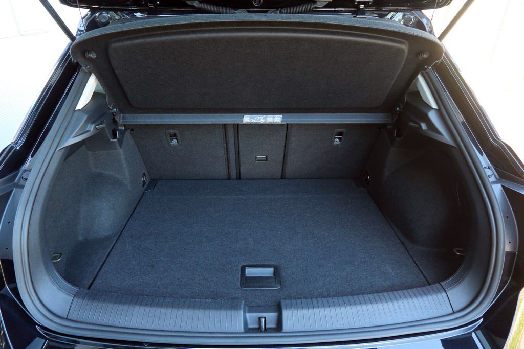 VW T-Roc 1.0 TSI Business Line VIRTUAL COCKPIT -Full LED-, fotografija 11
