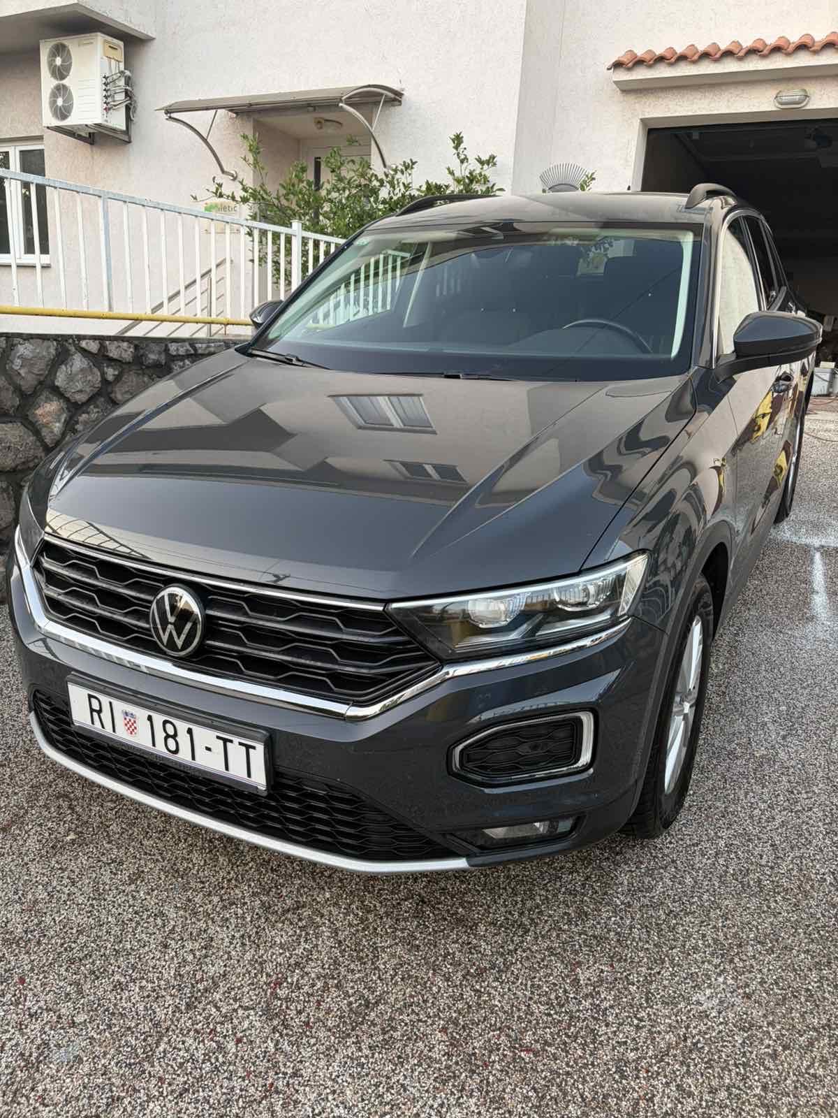 VW T-Roc 1,0 TSI Design - 1.reg 2021., HR, 1.vlasnik, ACC, LED, TOP, fotografija 2