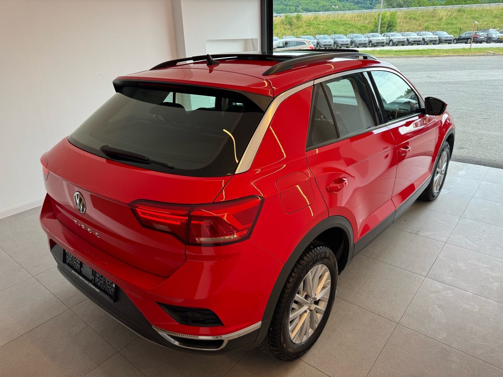 VW T-Roc 1,0 TSI Design 2019.; 1. vl.; Nije uvoz; Panorama; Alu;..., fotografija 5