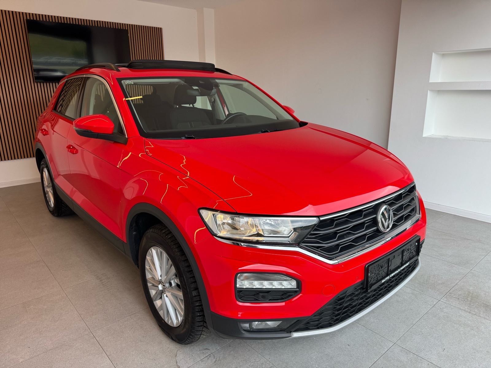 VW T-Roc 1,0 TSI Design 2019.; 1. vl.; Nije uvoz; Panorama; Alu;..., fotografija 4