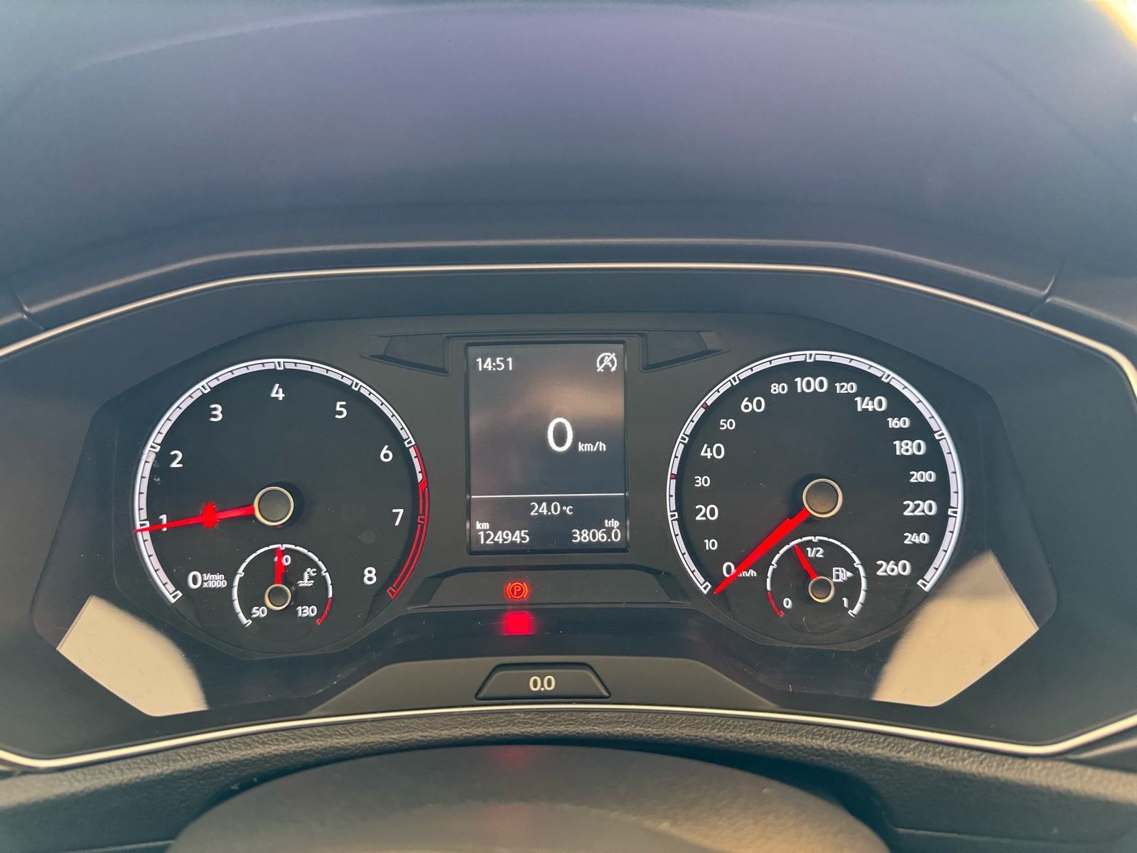 VW T-Roc 1,0 TSI Design 2019.; 1. vl.; Nije uvoz; Panorama; Alu;..., fotografija 15
