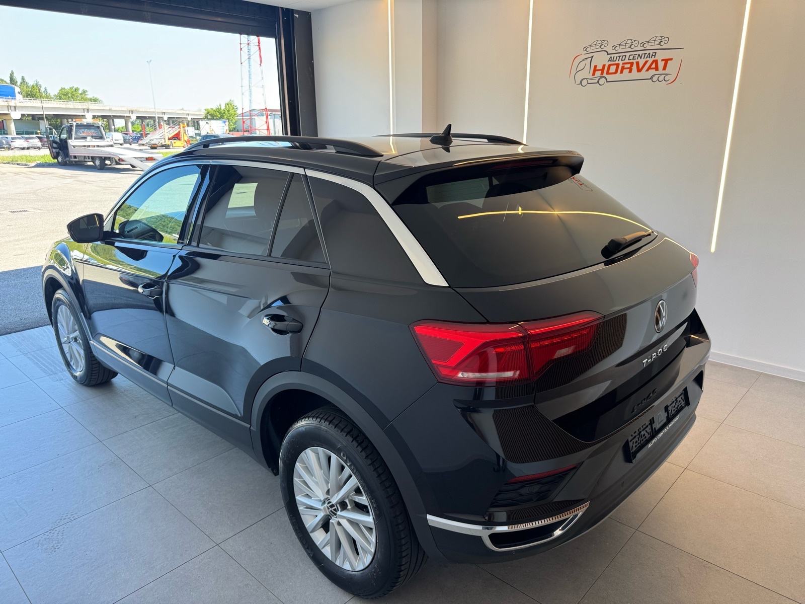 VW T-Roc 1,0 TSI Design 2021.; Nije uvoz; Xenon+LED; Alu; 1. vl.;, fotografija 6