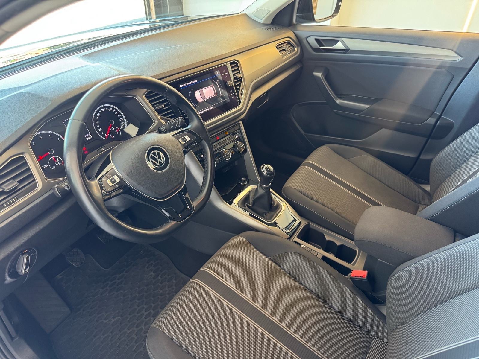 VW T-Roc 1,0 TSI Design 2021.; Nije uvoz; Xenon+LED; Alu; 1. vl.;, fotografija 8